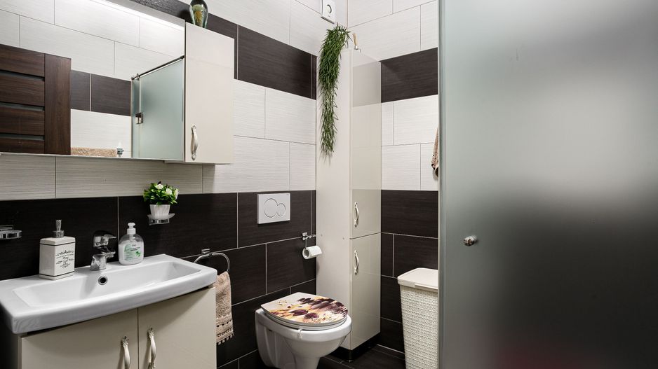 PRET NOU! Casă deosebită în Livada - COMISION 0% - Poză 13