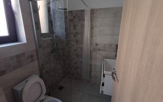 Casă 4 camere – 115 mp, cu teren 100 mp – Valea Adanca-850 Euro - Poză 10