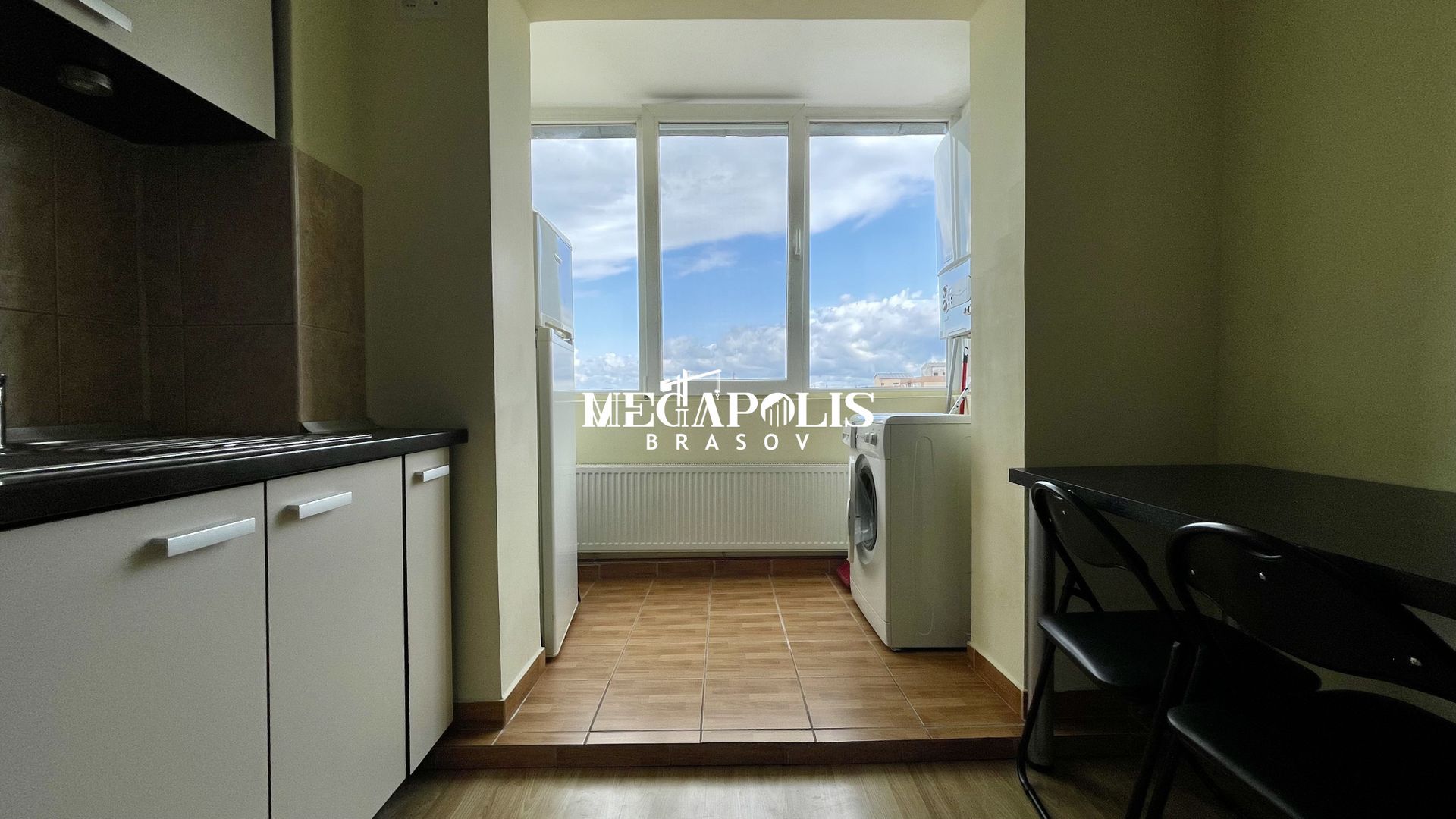 Apartament 2 camere | Bulevardul Vlahuță | Decomandat - Poză 3