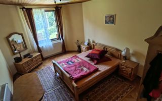 Casa/Vilă  aproape de pădure Vâlcele + 1235 m² teren 160.000 EURO - Poză 10