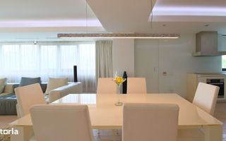 Vanzare | Nordului|  3 Camere | 3 Bai | 230 mp | Terasa | Parcare - Poză 3