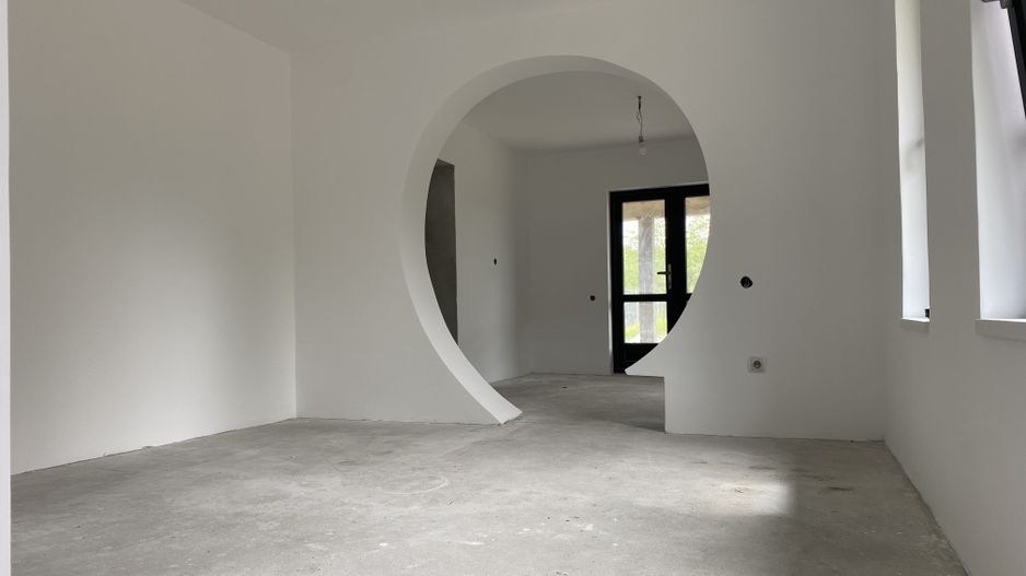 Casă primitoare cu teren generos de 2770 mp, în Adânca – Comision 0% - Poză 8