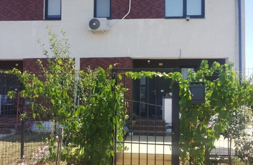 Vila Duplex P+1+M , curte proprie | Otopeni | Comision 0% - Poză 1