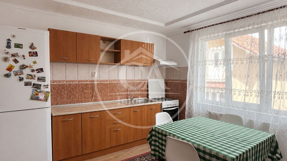 Casa P+M cu 4 camere de inchiriat în zona Gheoghe Doja, Oradea - Poză 6