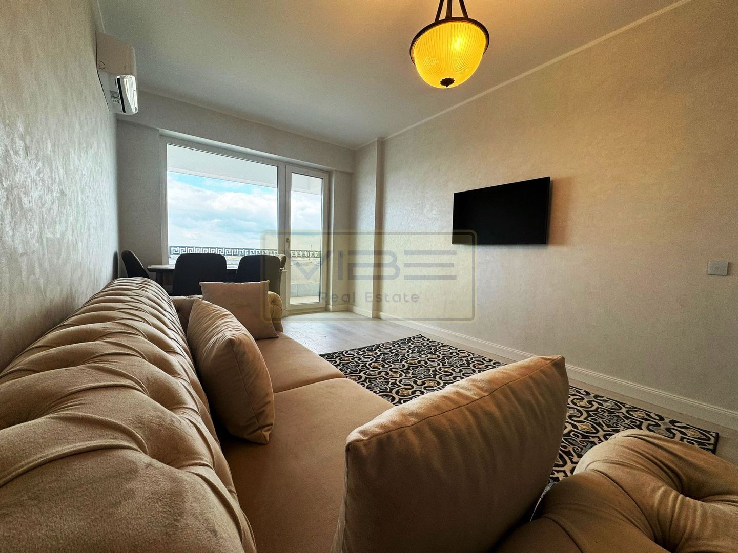 Apartament 2 camere decomandat Copou Royal Town - Poză 2