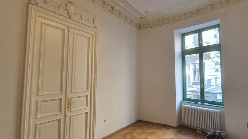 VILA SUPERBA UNIVERSIATE - Poză 3