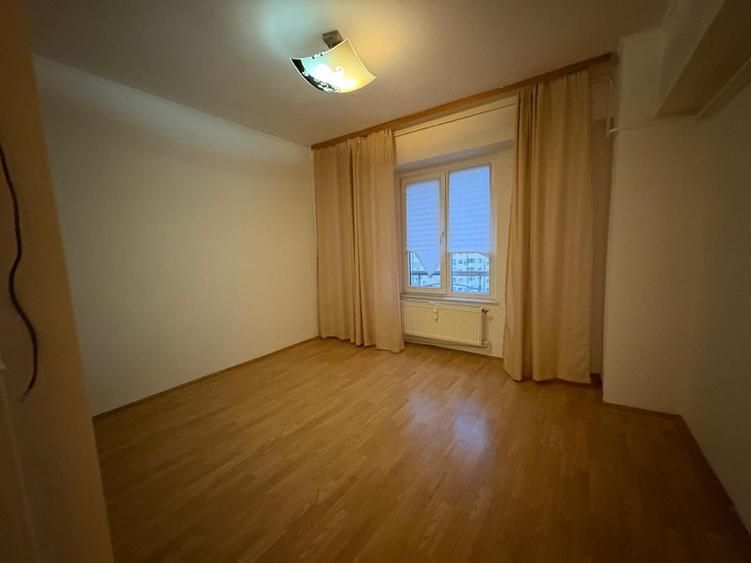 De vanzare Apartament 3 camere,  Panduri - 13 septembrie sector 5 - Poză 5