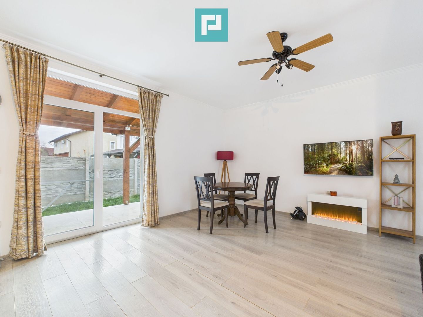 Casă cu 4 camere în Dumbrăvița, langă pădure - Poză 5