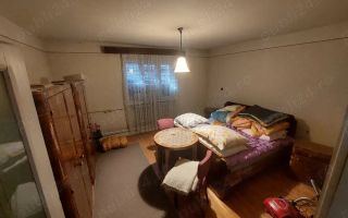 Casa 4 cam., teren 788 mp, str Argesului - Poză 9