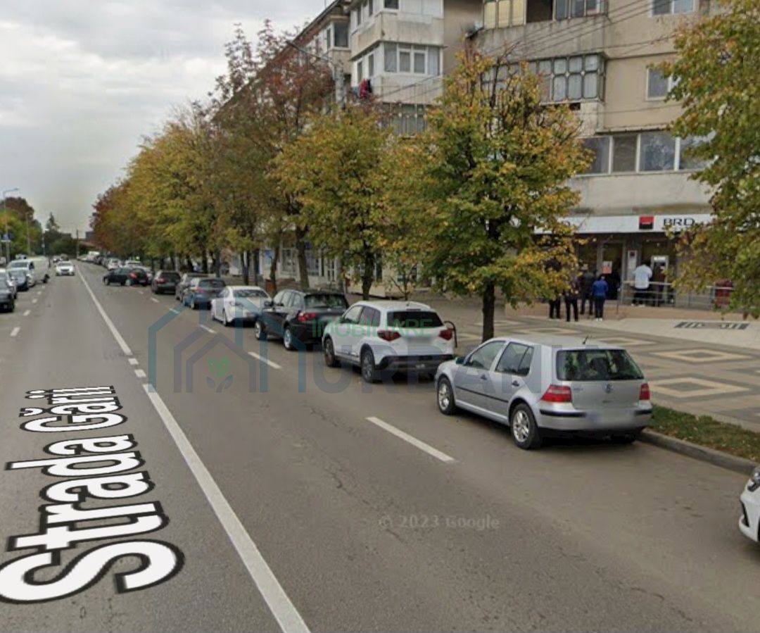 Spațiu comercial central de vânzare sau închiriere, Pașcani - Poză 1