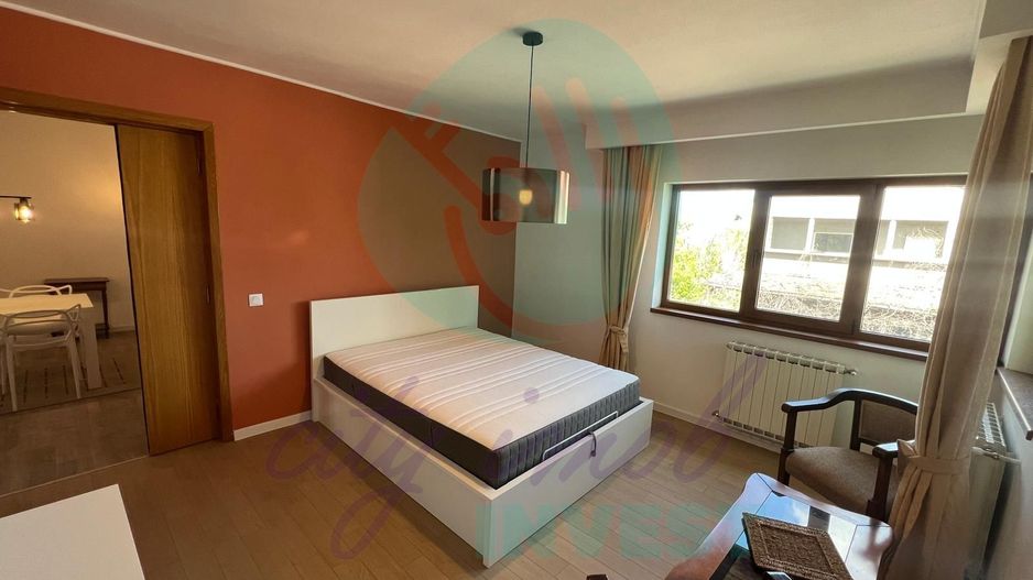 Apartament  3 CAMERE in bloc boutique-CENTRALA PROPRIE-80 mp - Poză 3