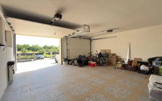 Vilă P+M cu teren de 4.200 mp + Garaj - Onești - Poză 31