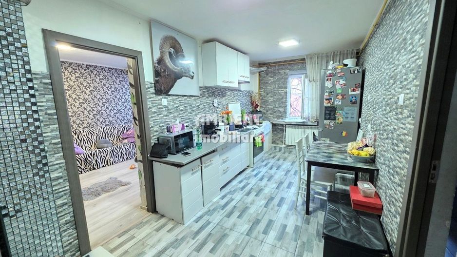 Apartament cu 3 camere, etaj 2, VASLUI - zona Smârdan; - Poză 5