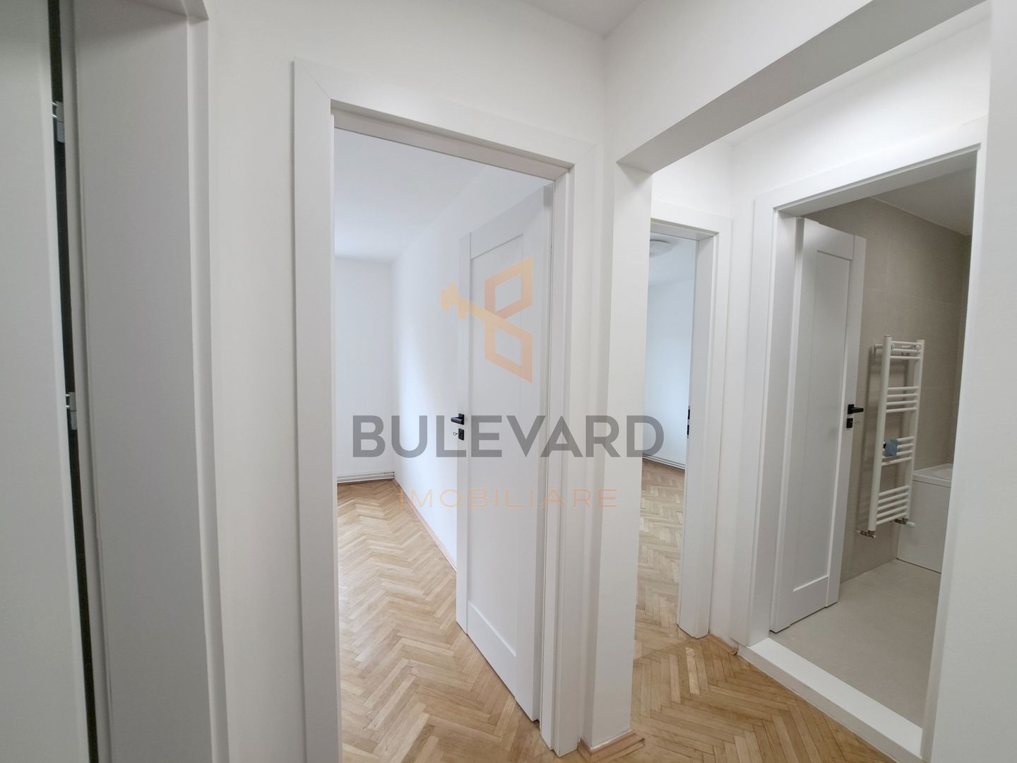 Nou pe piata! Apartament 3 camere zona Piata Cipariu! Renovat! - Poză 7