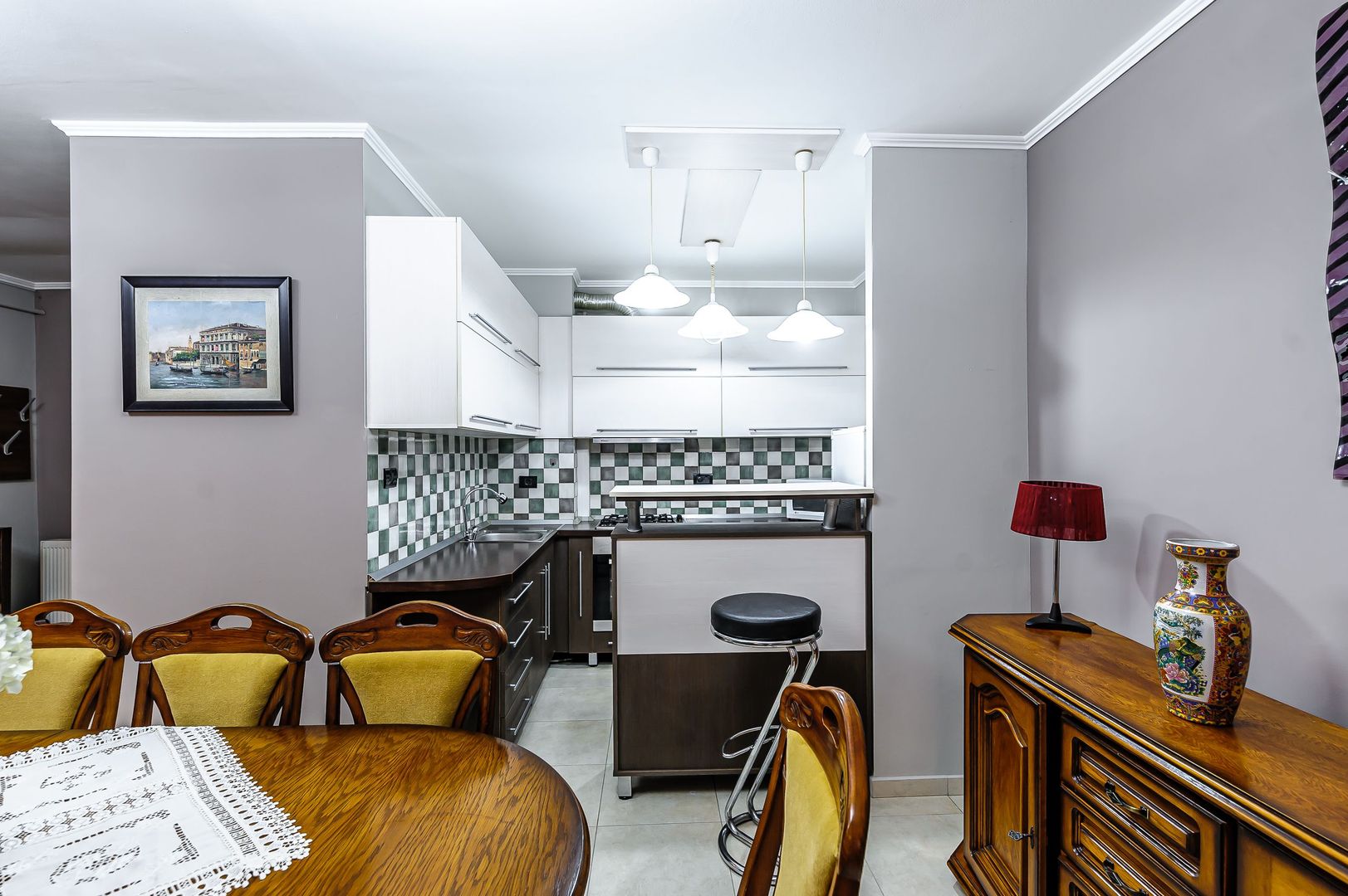 Vandut Ocazie Apartament elegant și spațios în zona UTA - Poză 2