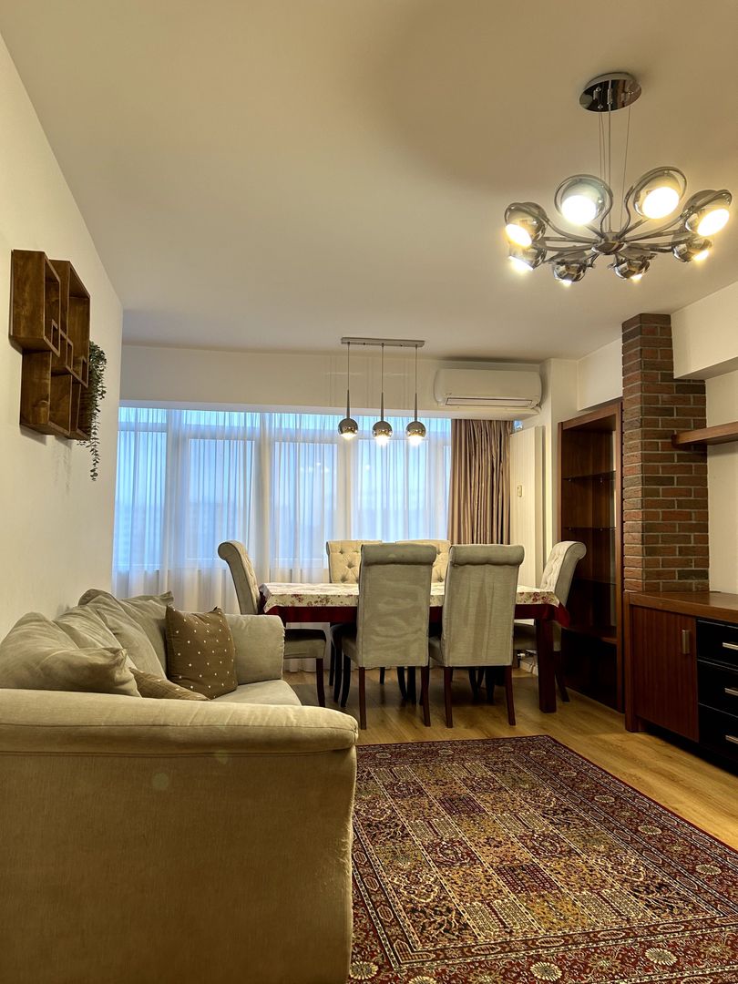 Аpartament 4 camere - zona Mega Mall - Poză 1