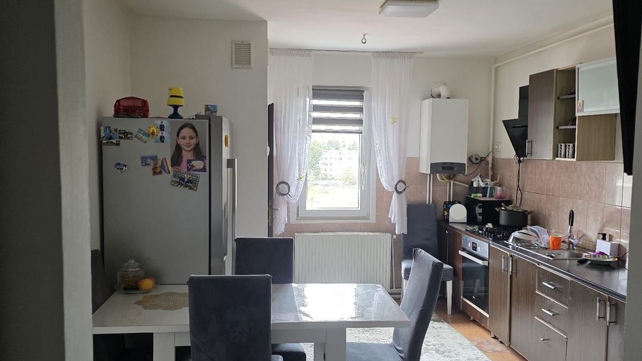 Apartament 3 camere - Tudor - Poză 1