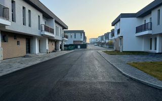 Unitate triplex 4 camere, 3 bai, strada Urusagului - Poză 9