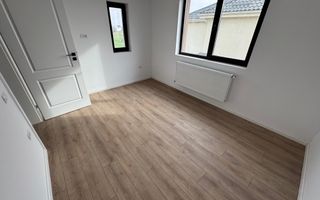 Vila Otopeni Odaile, zona linistita, 0% comision - Poză 13