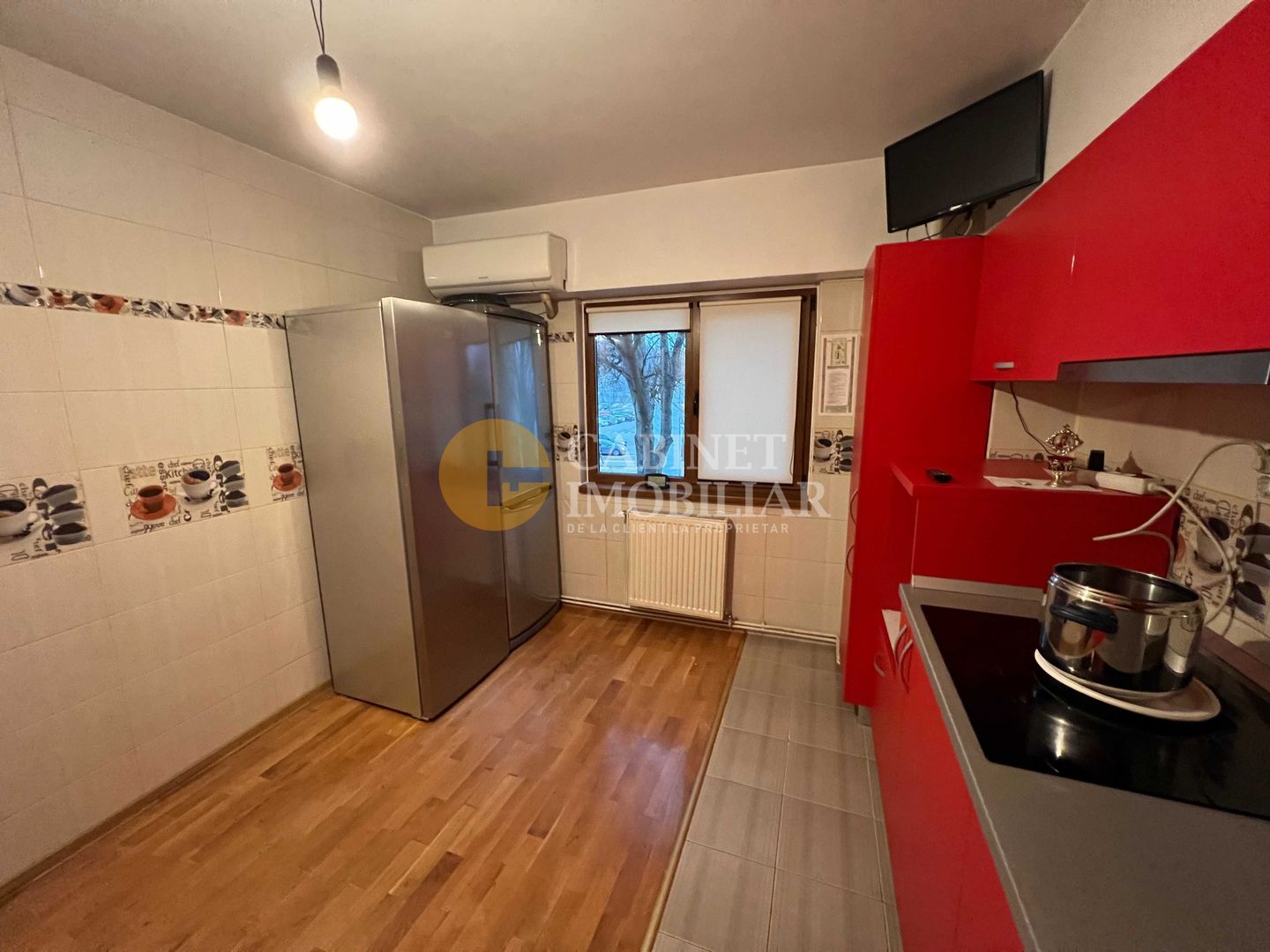 Etaj 1 Apartament 4 Camere Decomandat Nicolina Lidl Bloc 1990 - Poză 4