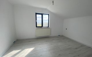 Valu lui Traian (COD 07) Casă P+M cu 5 camere, teren de 517 mp - Poză 14