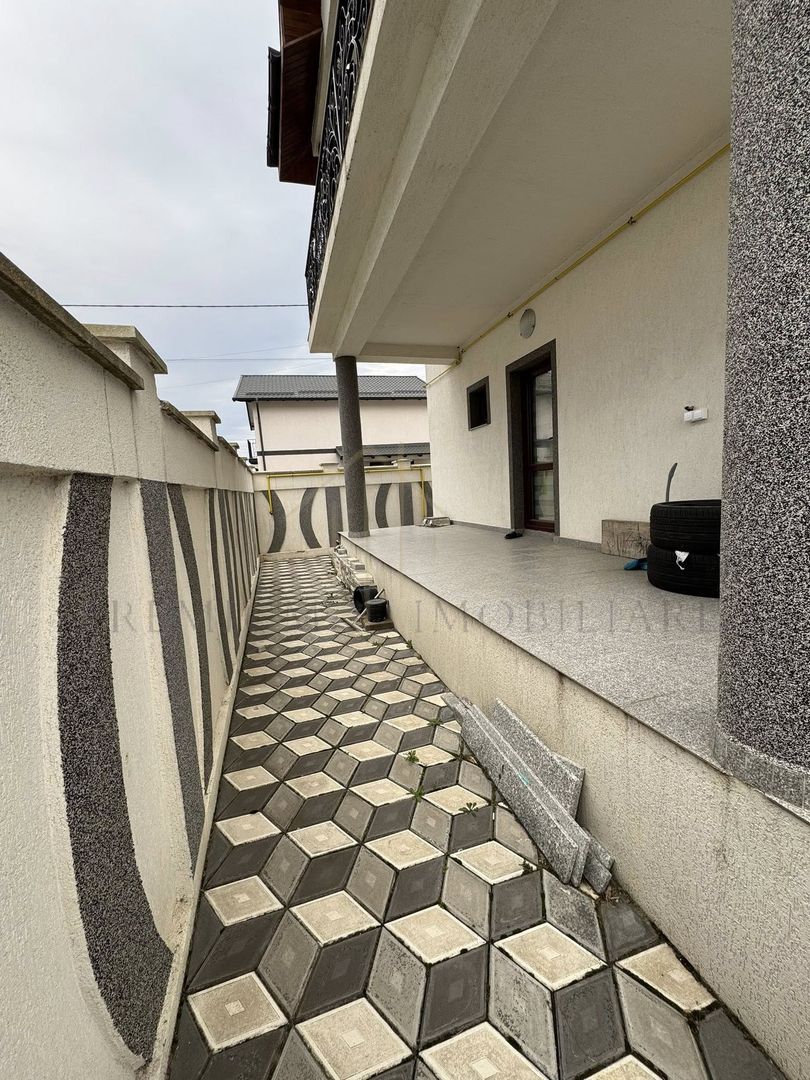 Casa Vila de Vanzare la cheie - Cartier Andrasesti - Poză 24