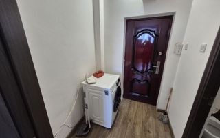 Garsonieră 30 mp de închiriat – Podu de Piatră – vedere monument istoric – aproape de Palas Campus - Poză 4