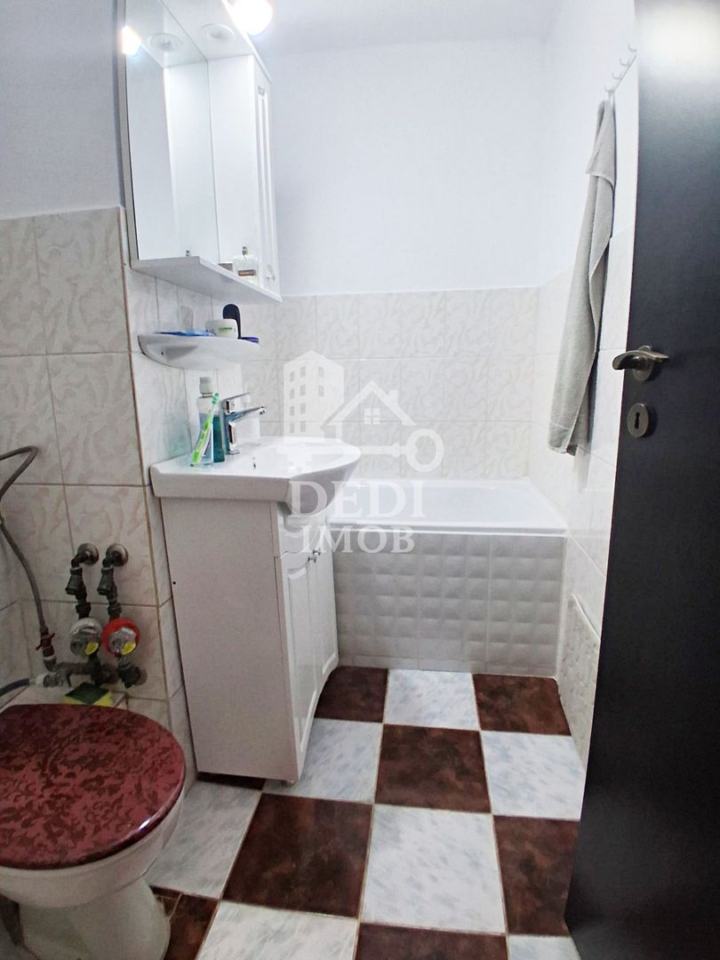 Apartament 1 camera de vânzare in zona Nufarul, Oradea - Poză 6
