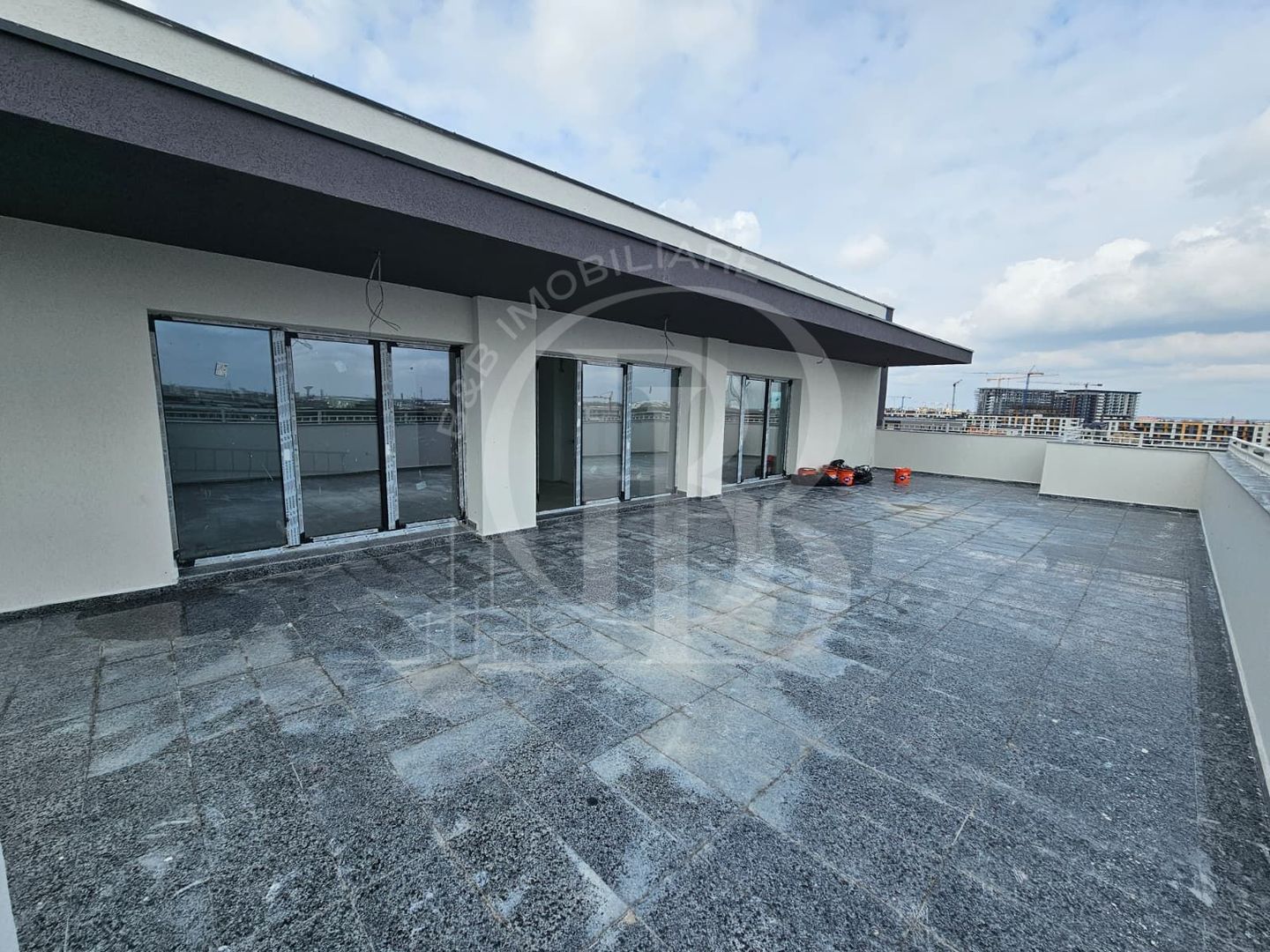 4 Camere Living 60mp Terasa 82mp-Parcare Inclusa-Th. Pallady - Poză 1