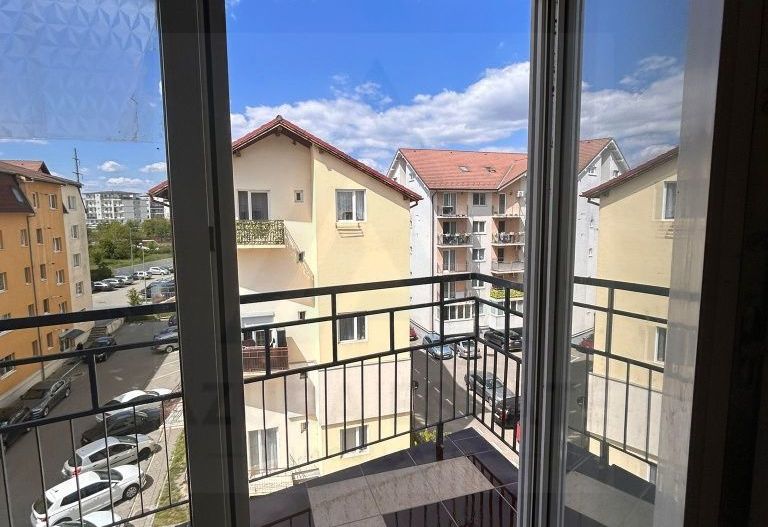 Garsonieră decomandată 28 mp utili recent utilata renovată in Turnișor - Poză 4