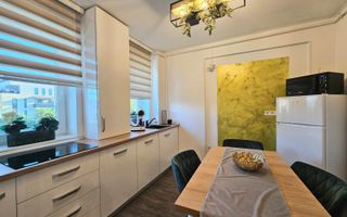 Apartament Sibiu 3 camere, lift - Poză 10