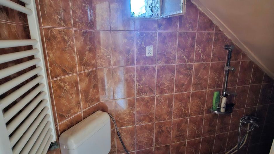 Apartament 2 camere la casa in imobil cu 2 apartamente - Poză 16