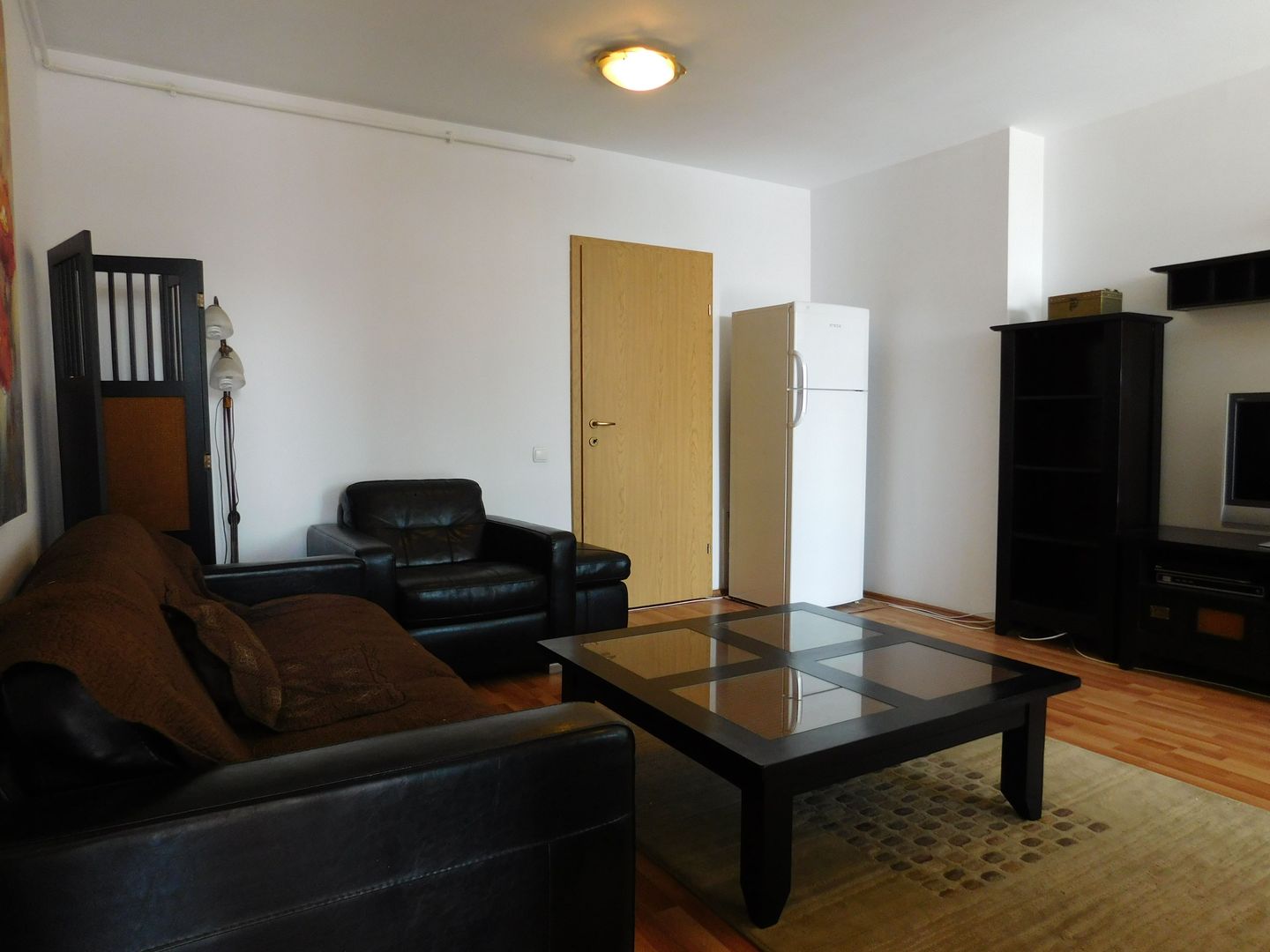 Fără comision - Apartament 2 camere lângă Teatrul Național - Poză 8