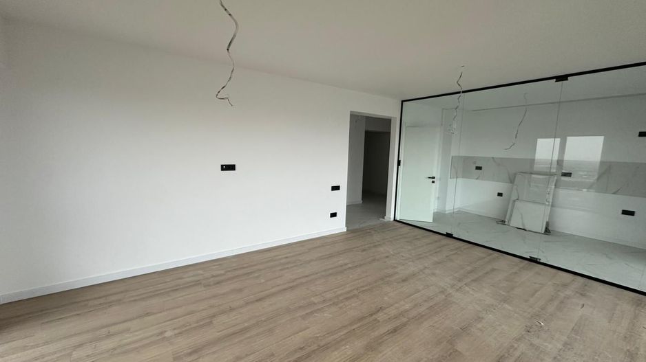 Apartament 3 camere  decomandat  Astorium life Bloc A - Poză 5