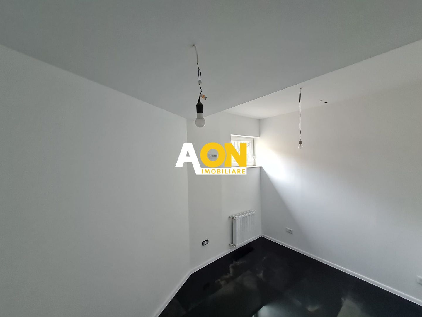 Spatiu Comercial 84 mp la Parter in Bloc Nou Construit - Poză 3