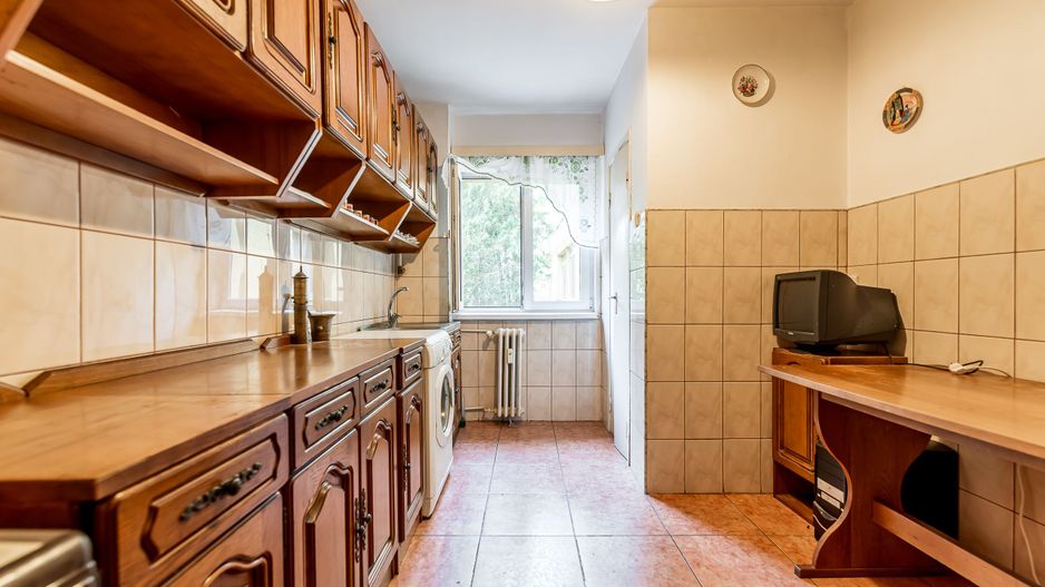 Apartament 3 camere, etaj 1, zonă verde și retrasă Poetului, Vlaicu - Poză 2