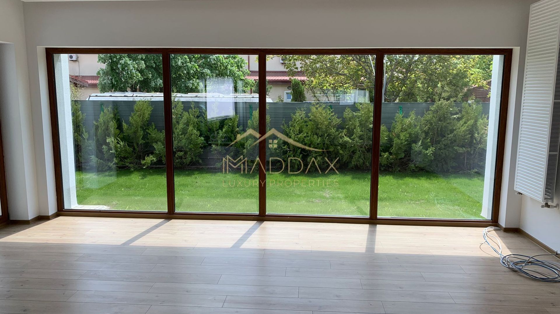 Vila cu 5 camere *200mp* + Teren *300* / 3 locuri de parcare // Pipera - Poză 4