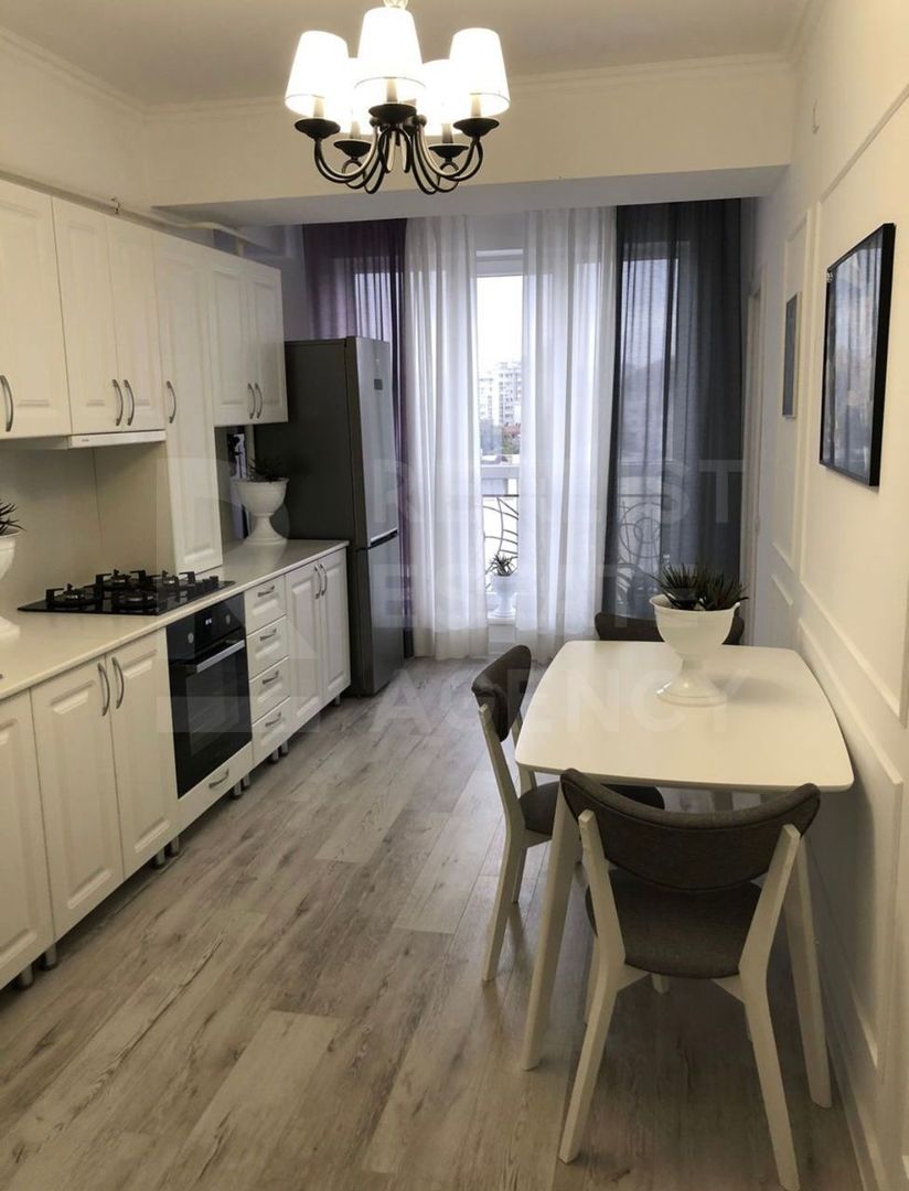 Chirie, apartament, 3 camere, str. Grigore Ureche, Centru - Poză 3
