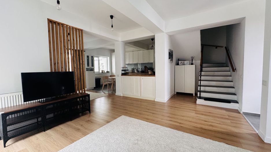 Casa tip duplex P+1+M - Poză 5