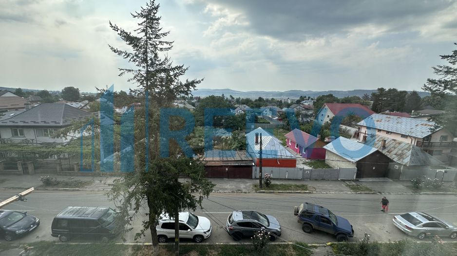 Apartament 2 camere, etaj 3, centru, Buhuși - Poză 10
