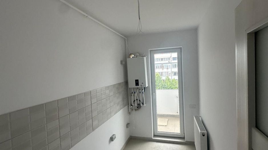 FINALIZAT Gars et.3/6-vedere S-V, 15min metrou Leonida - Poză 3