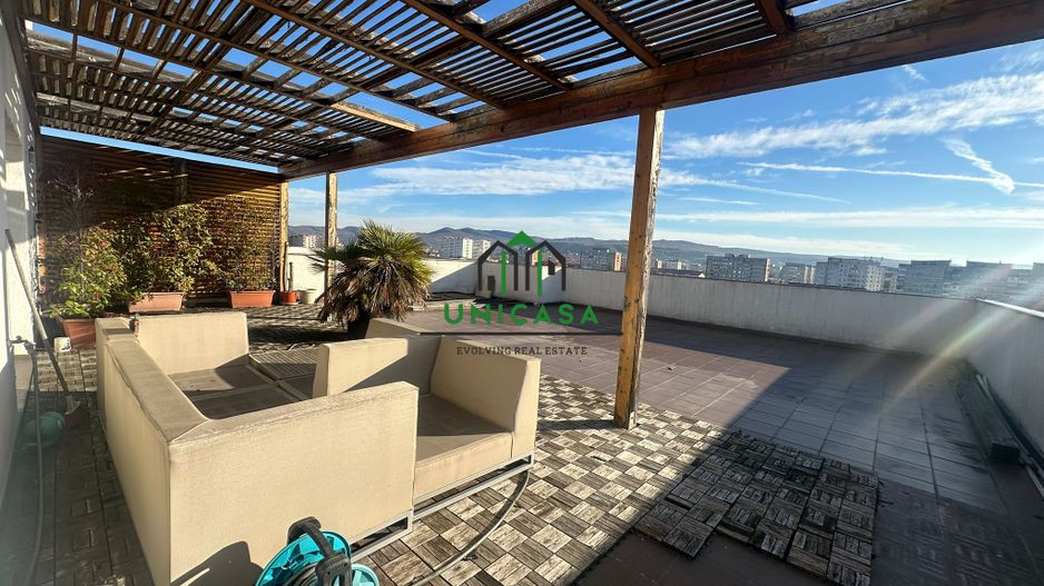 Apartament 4 camere - tip Penthouse - Zona 1 Mai - Poză 5