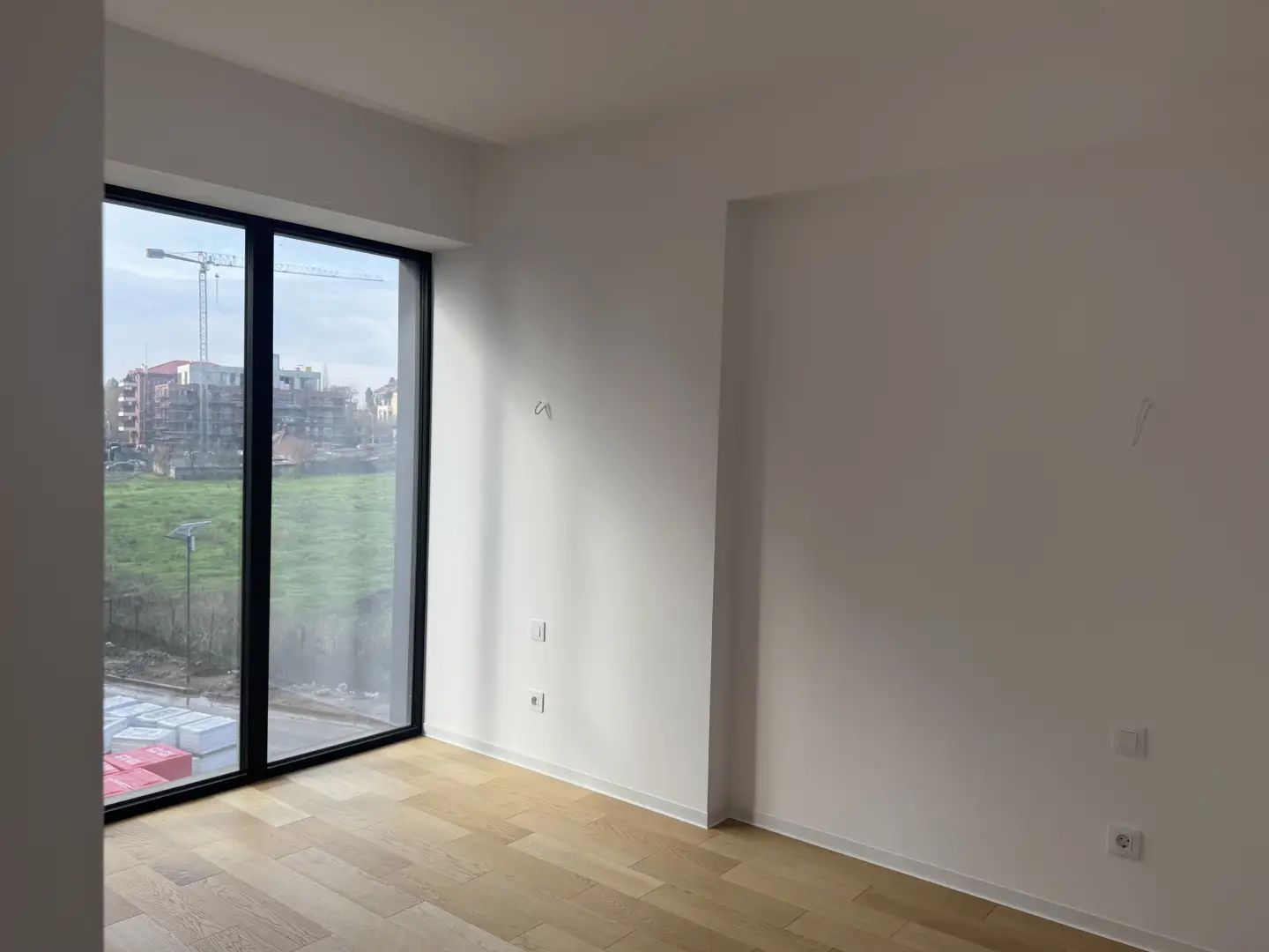 Apartament nou cu 2 camere de vânzare - Poză 3