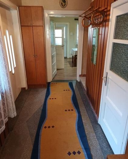 BRASADAS vinde casa cu etaj, 4 camere, central, acces cu masina. - Poză 11