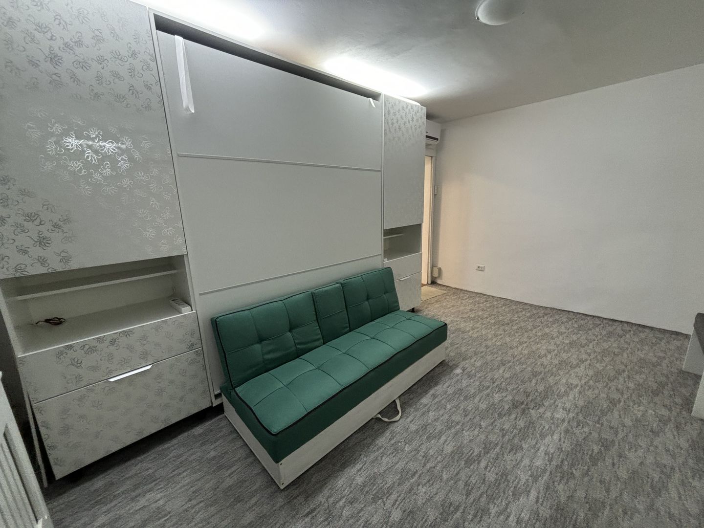 Apartament cu o camera -Complex Studentesc - Poză 1
