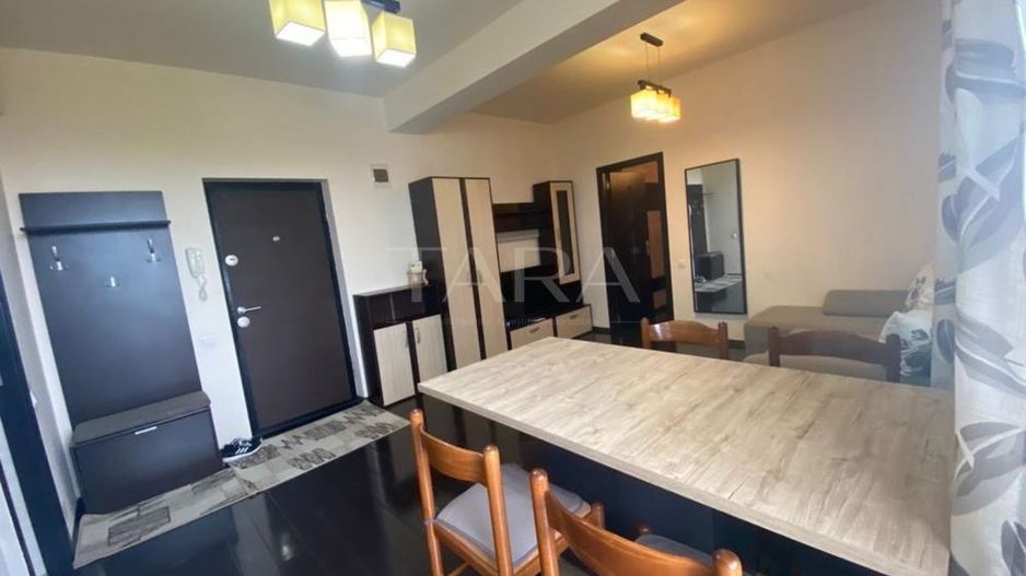 Apartament cu 2 camere, Hotel Italia, Bună Ziua. - Poză 3