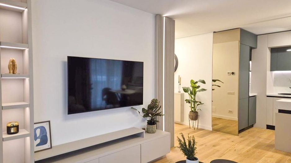 Închiriere | Apartament 3 camere | curte 132mp | Metrou Unirii - Poză 5