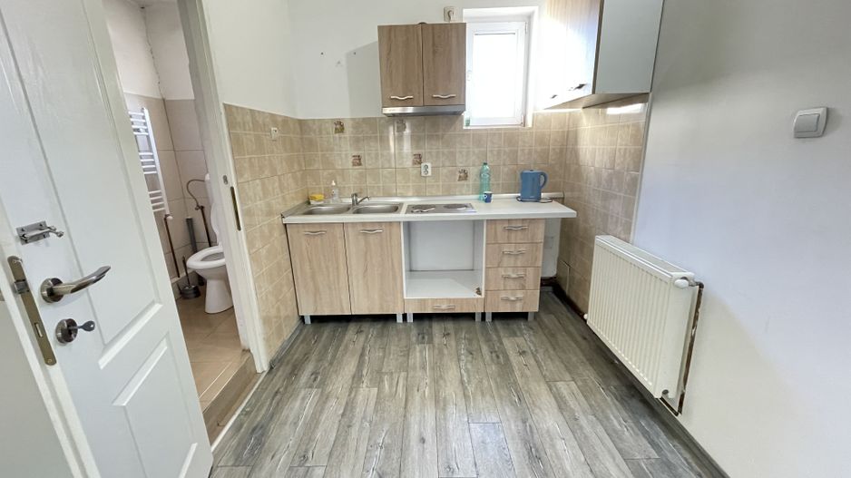 DE VANZARE SPATIU CU MULTIPLE DESTINATII - Poză 10