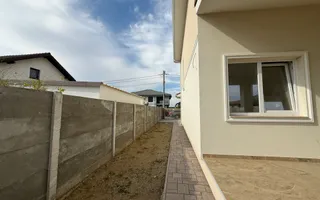 Duplex spatios cu 4 camere 109 mp | Mosnita Veche - Poză 17