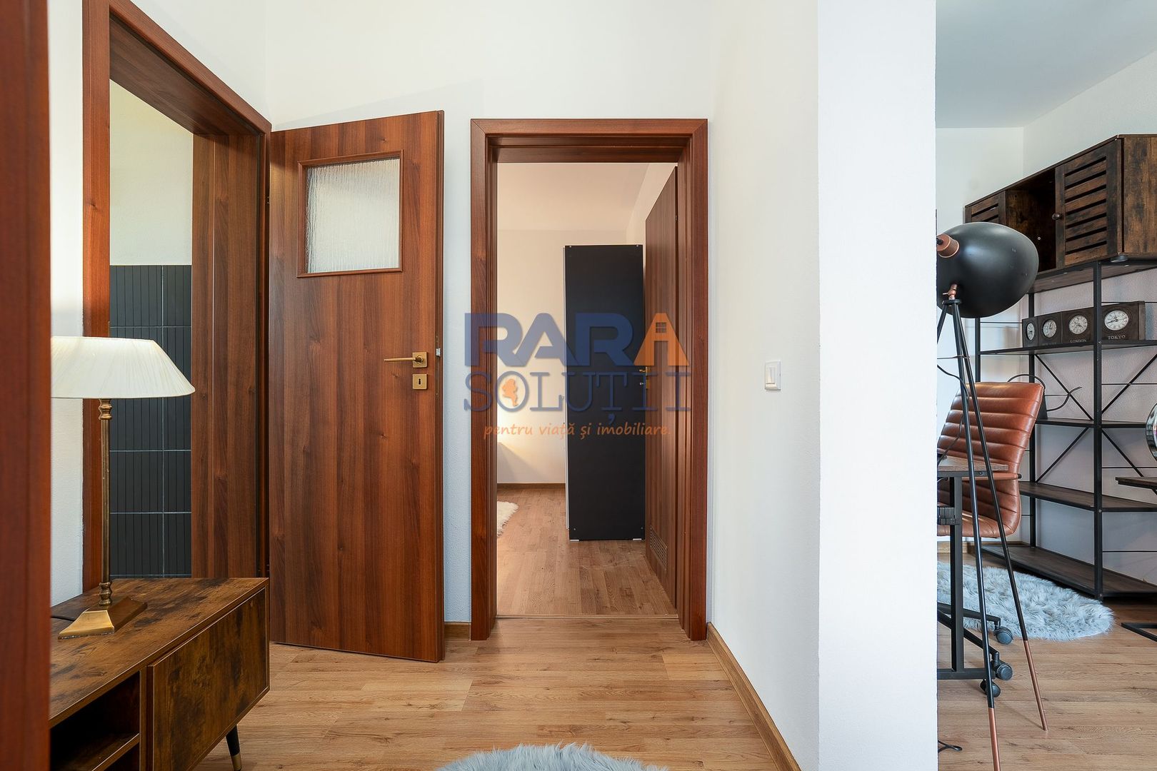 Casă cu 3 dormitoare și două băi LA CHEIE - Poză 4